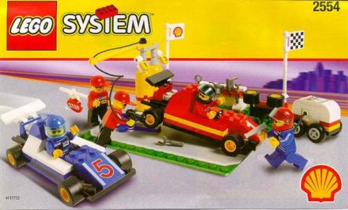 Katalogová fotka postaveného setu 2554 Formula 1 Pit Stop
