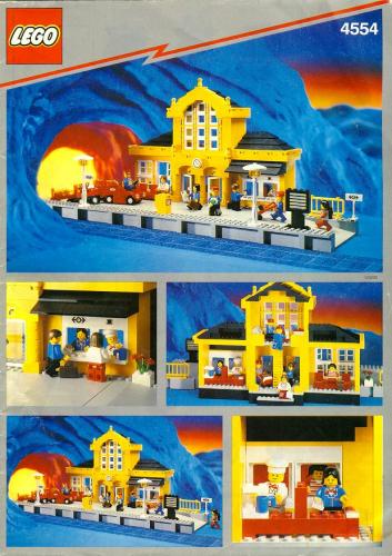 Catalogue picture of the built set 4554 Metro Station