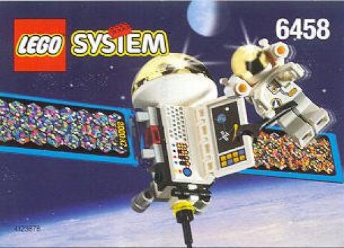 Katalogová fotka postaveného setu 6458 Satellite with Astronaut