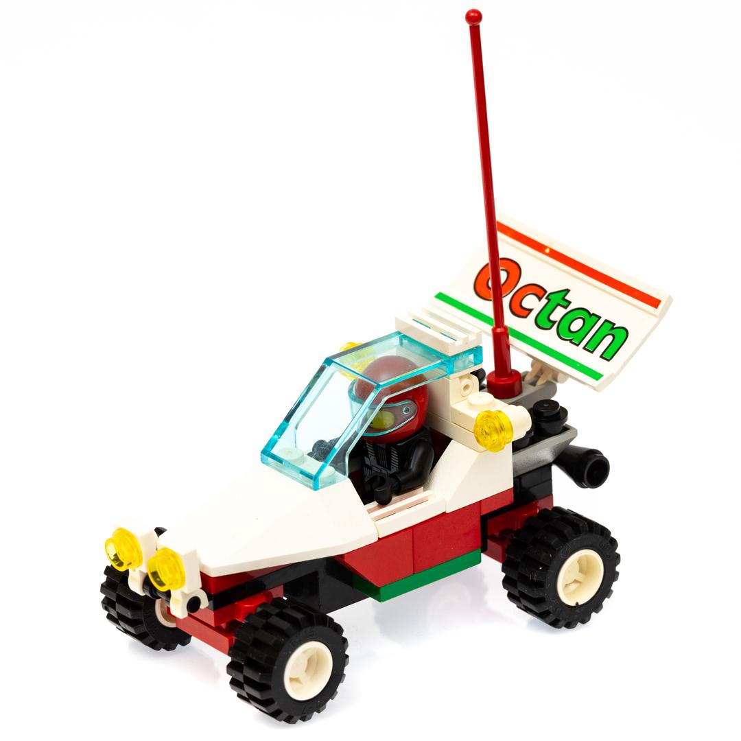 Katalogová fotka postaveného setu 6648 Mag Racer