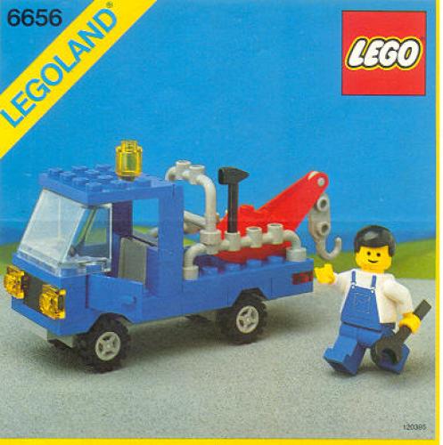 Katalogová fotka postaveného setu 6656 Tow Truck