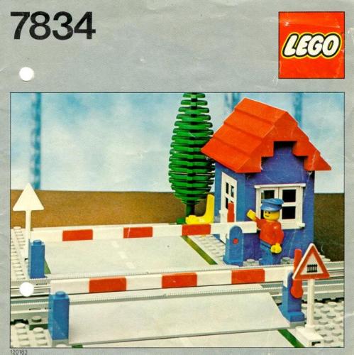 Catalogue picture of the built set 7834 Level Crossing Manual