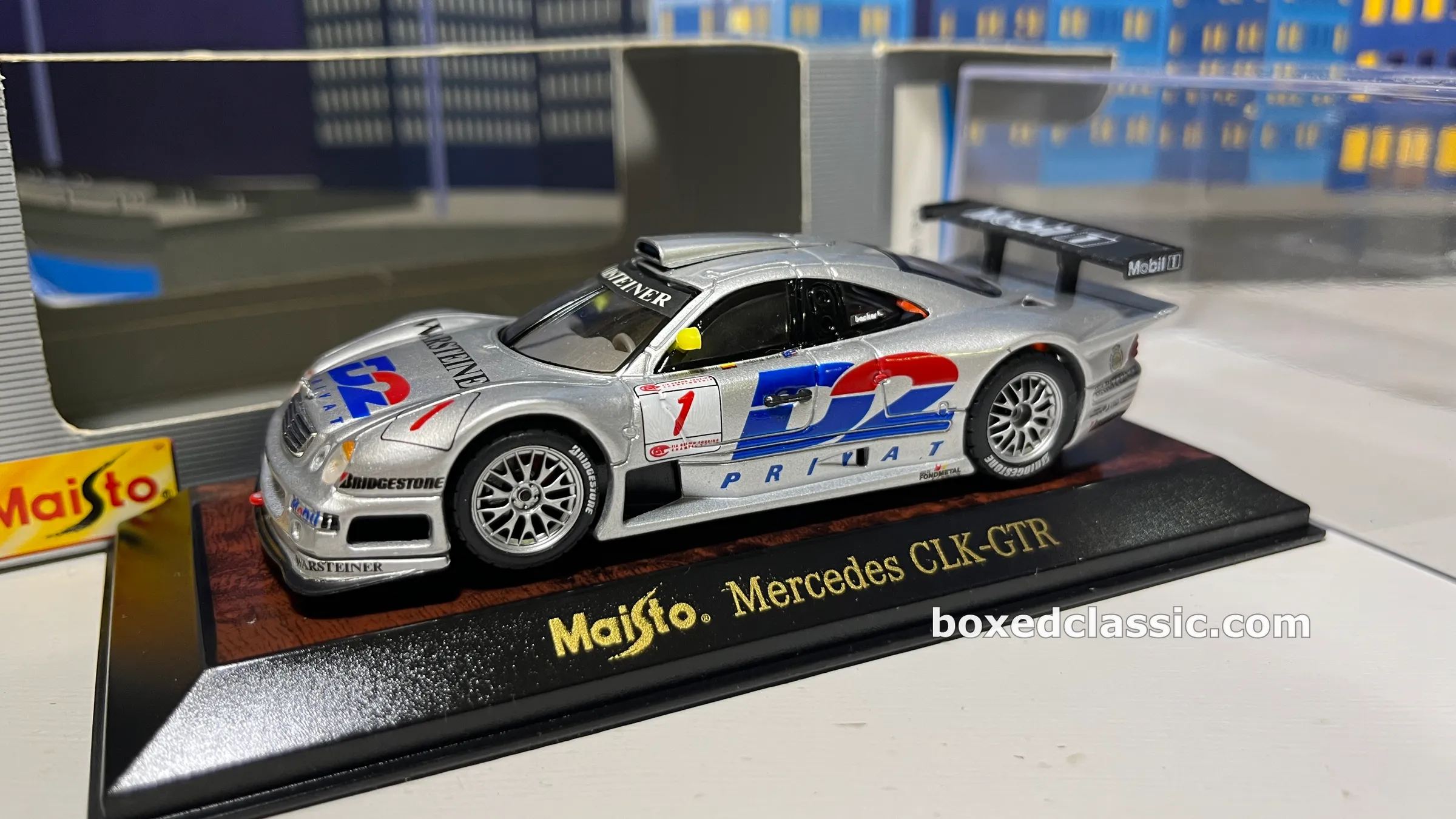 Mercedes-Benz CLK-GTR #1 — D2 Privat, Maisto 1:43 — photo 1