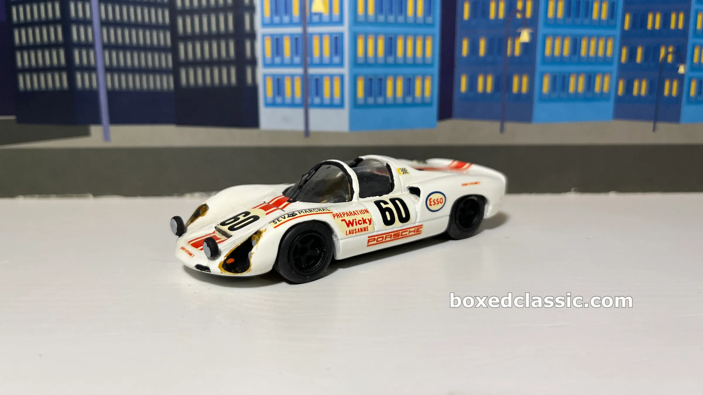 Porsche 910 #60 — Préparation Wicky Lausanne, 1:43 — photo 1