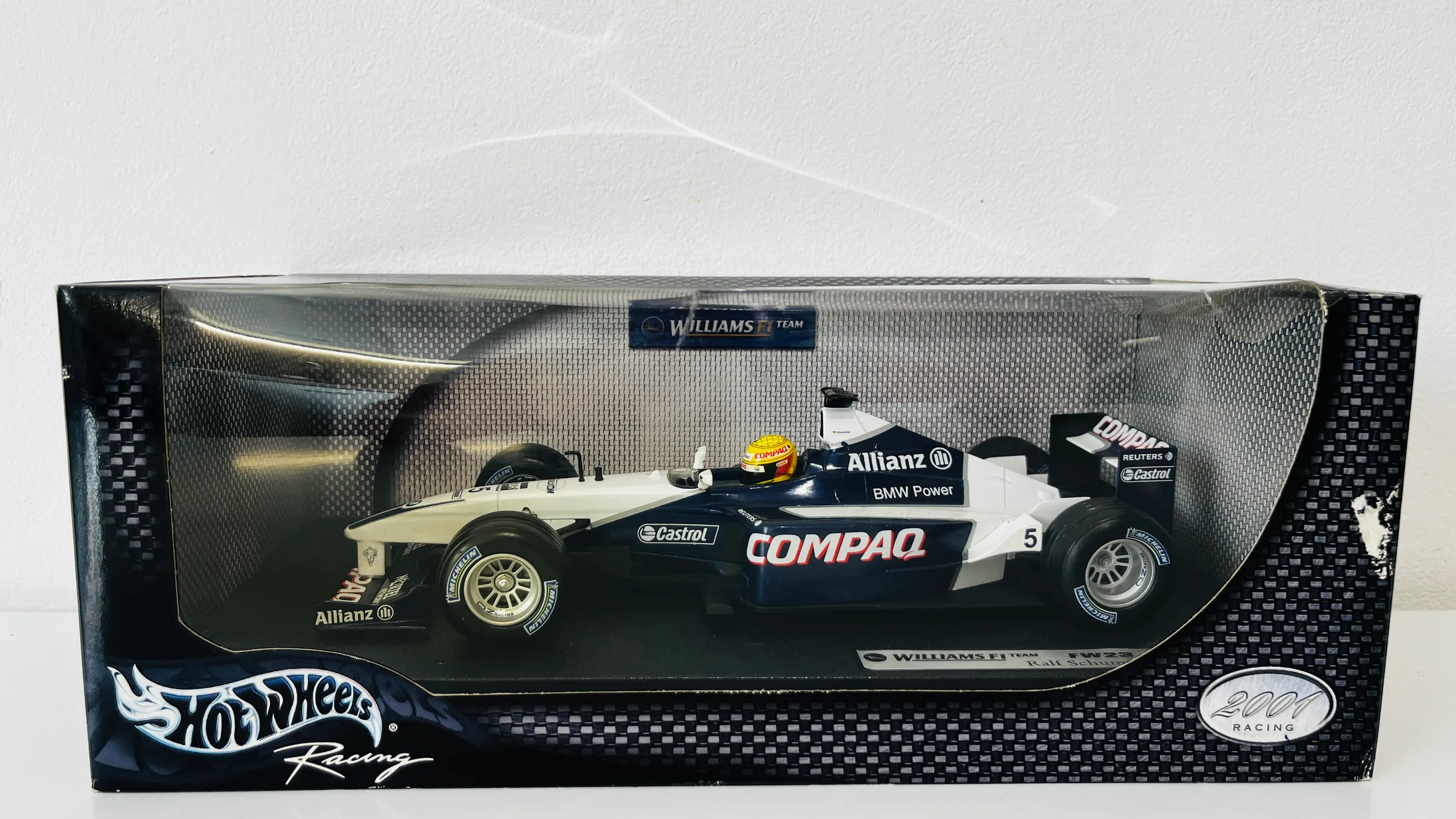 Williams BMW FW23 — Ralf Schumacher 2001, Hot Wheels Racing 1:18 — photo 1