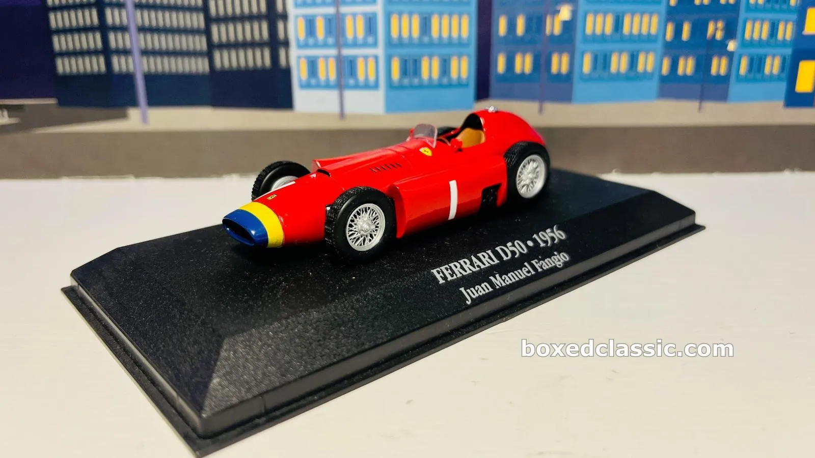 Ferrari D50 — Juan Manuel Fangio 1956, IXO 1:43 — photo 1