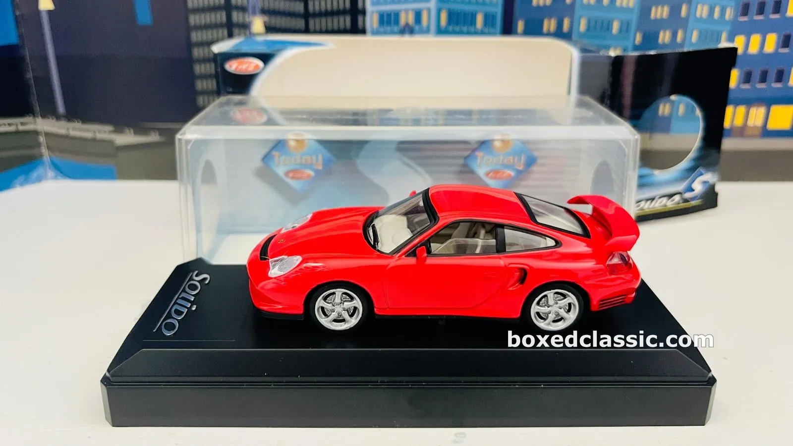 Porsche 911 GT2 2001 — Solido 1:43 — photo 1