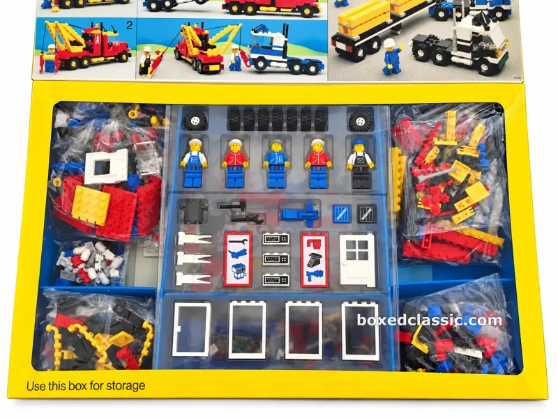 LEGO 6393 Big Rig Truck Stop — flap open